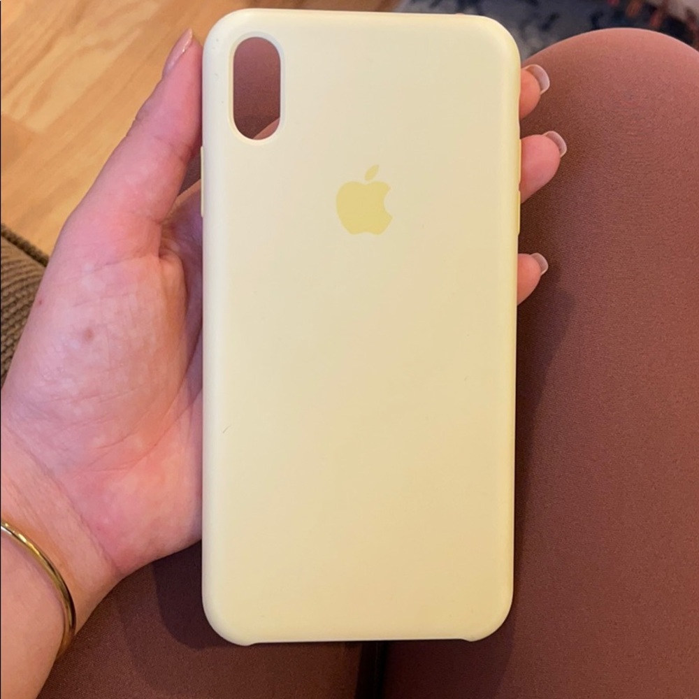 iPhone 10 XS MAX Apple Phone Case, Light Yellow